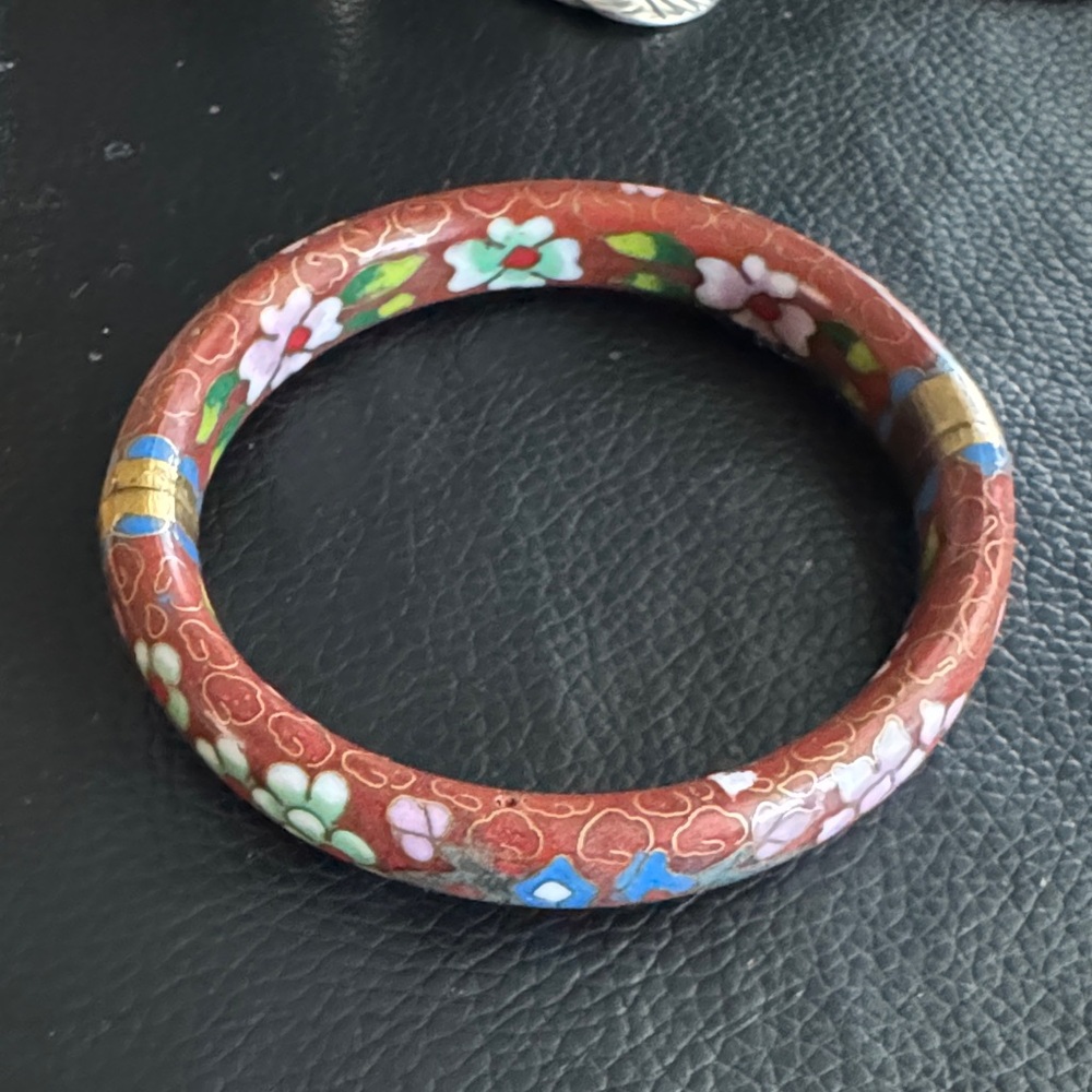 Lovely Vintage Cloisonne Bracelet